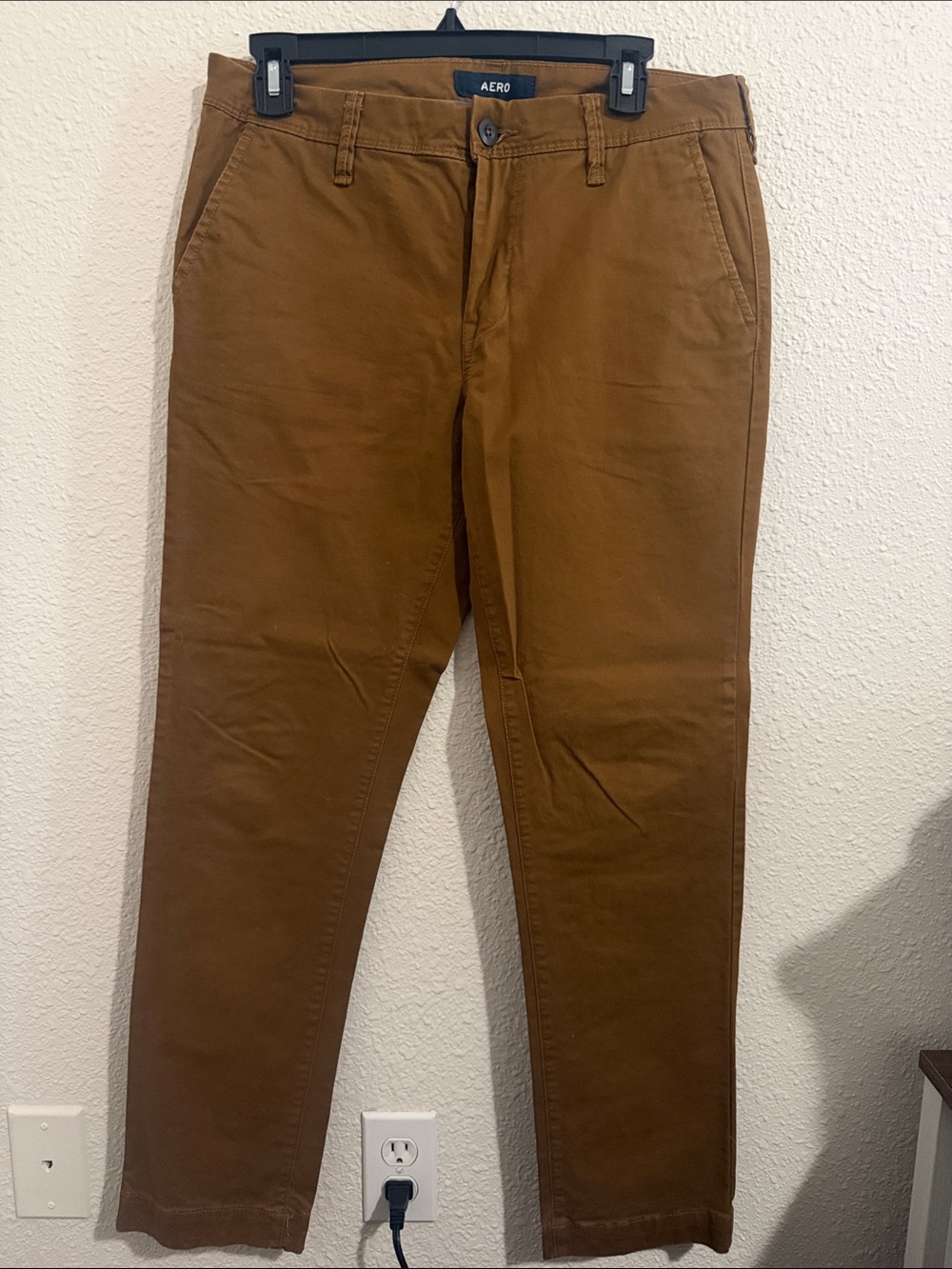 Aero Men's Brown Chino Pants - Classic Straight Fit Size 31/30